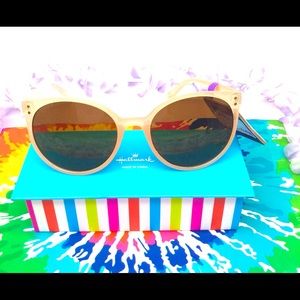 - Womens foster grant sunglasses. New